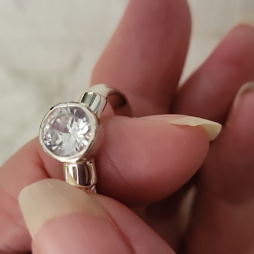 Pretty Ring - image 1